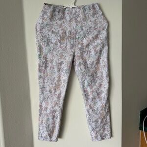 RBX Colorful Abstract Print Cropped w/ Pockets Leggings